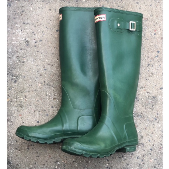 ‼️Sold‼️Womens Hunter tall rain boots size 8 - Picture 5 of 6